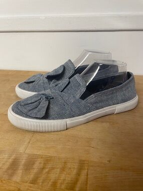 Nautica Conaway Knot slip on casual blue tie design sneakers women’s size 9